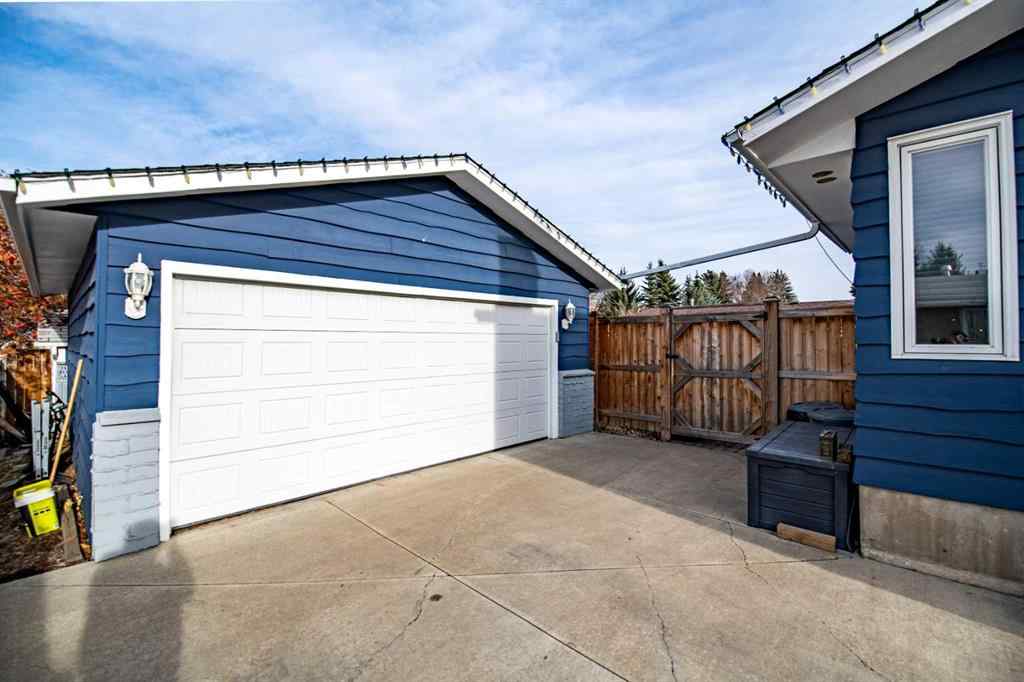 MLS&reg; # A2270131 - 89 Selkirk Boulevard  in Sunnybrook Red Deer, Residential Open Houses