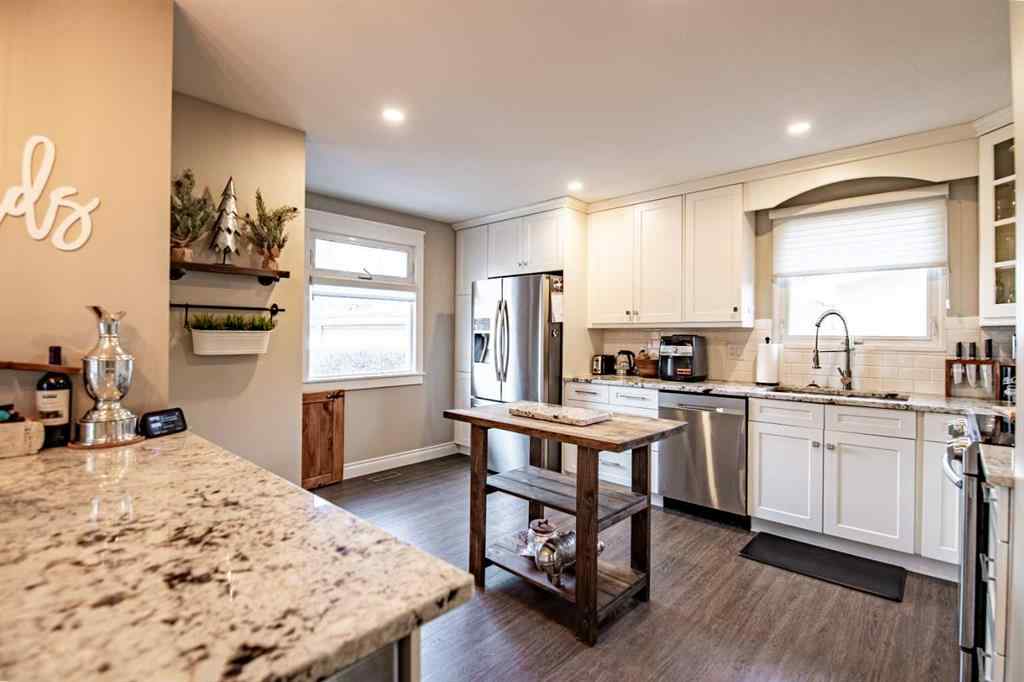 MLS&reg; # A2270131 - 89 Selkirk Boulevard  in Sunnybrook Red Deer, Residential Open Houses
