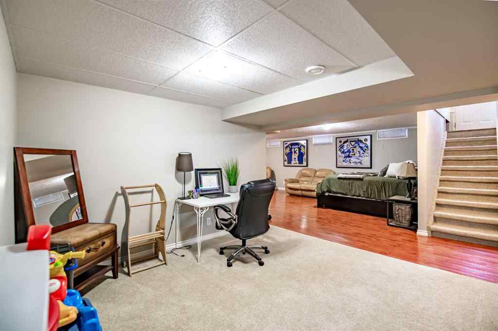 MLS&reg; # A2270131 - 89 Selkirk Boulevard  in Sunnybrook Red Deer, Residential Open Houses