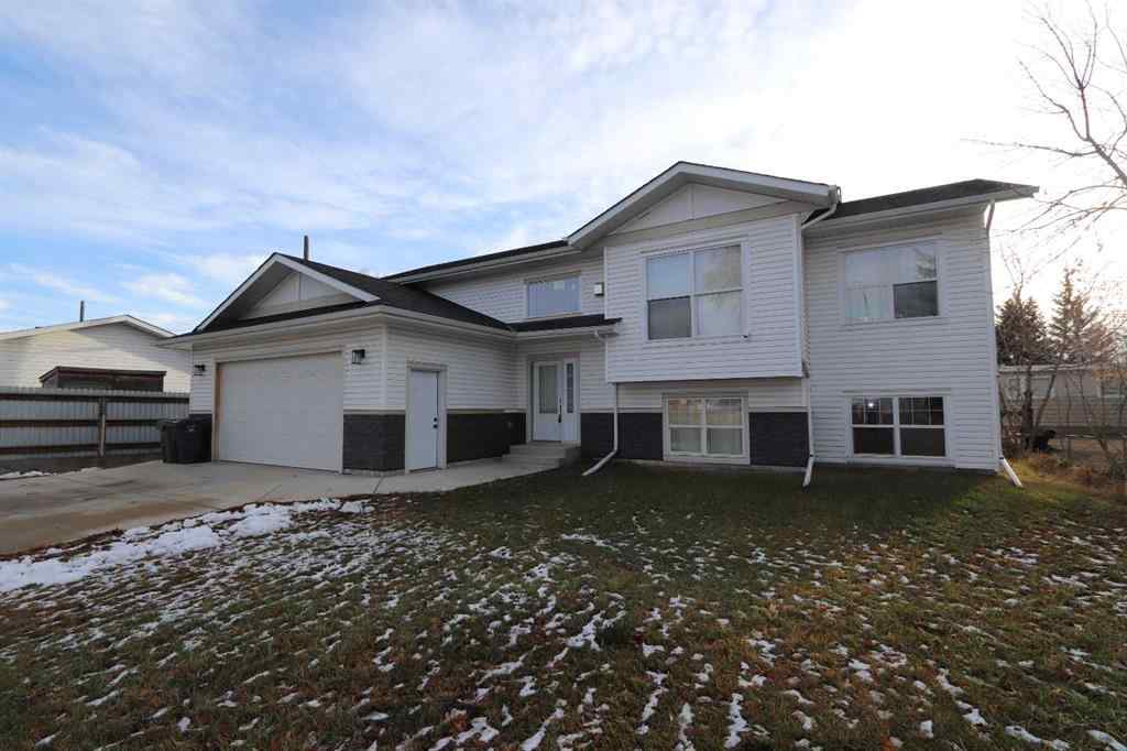 MLS&reg; # A2270138 - 5209 57 Avenue  in Central Ponoka Ponoka, Residential Open Houses