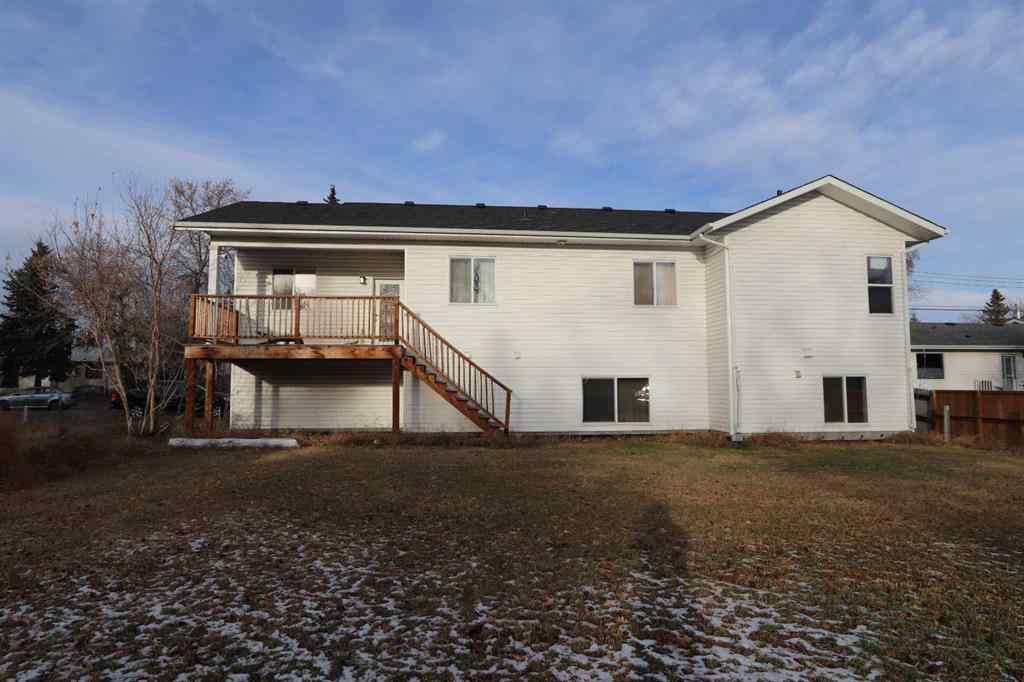 MLS&reg; # A2270138 - 5209 57 Avenue  in Central Ponoka Ponoka, Residential Open Houses
