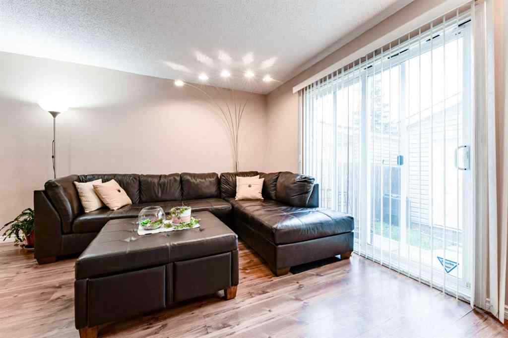 MLS® A2270141 - 6640 Temple Drive NE in Temple Calgary, Residential