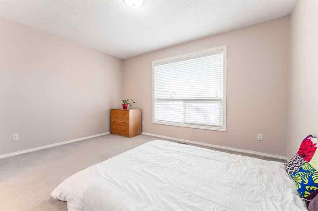 MLS® A2270141 - 6640 Temple Drive NE in Temple Calgary, Residential