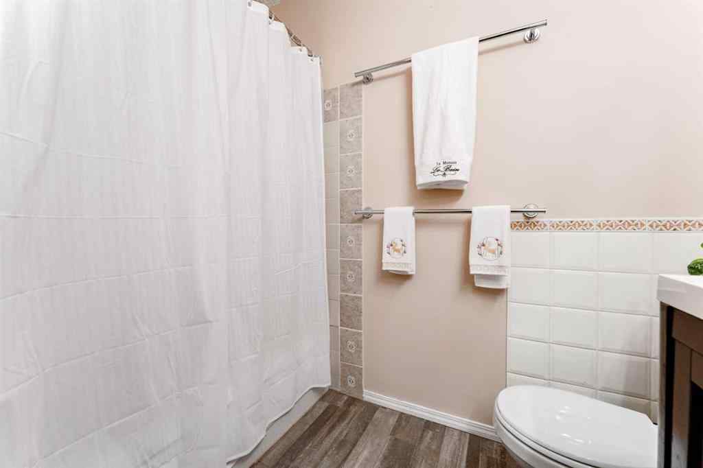 MLS® A2270141 - 6640 Temple Drive NE in Temple Calgary, Residential