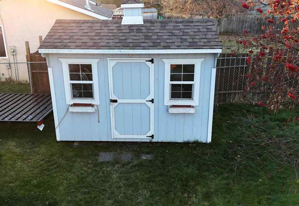 MLS&reg; # A2270143 - 6102 11 Avenue  in Edson Edson, Residential Open Houses