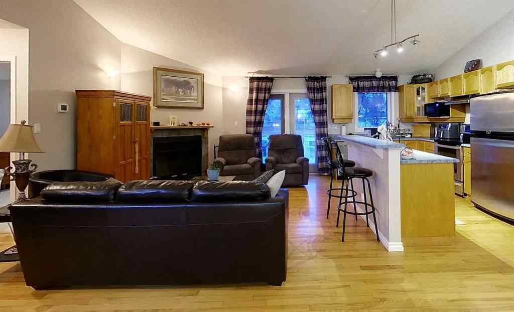 MLS&reg; # A2270143 - 6102 11 Avenue  in Edson Edson, Residential Open Houses