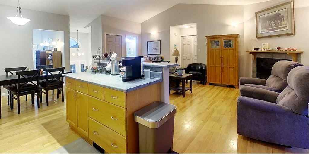 MLS&reg; # A2270143 - 6102 11 Avenue  in Edson Edson, Residential Open Houses