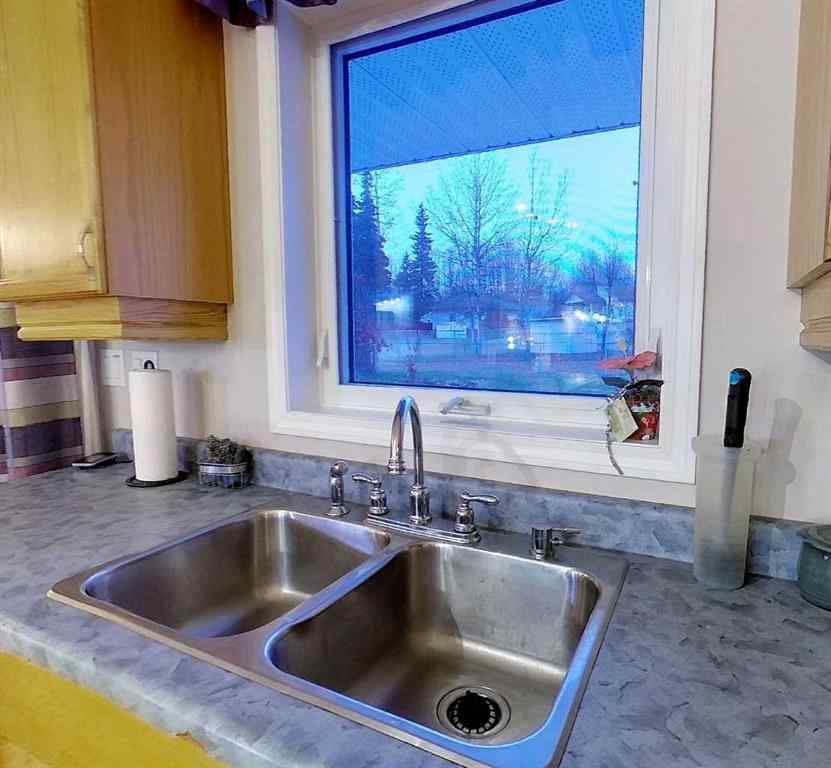 MLS&reg; # A2270143 - 6102 11 Avenue  in Edson Edson, Residential Open Houses