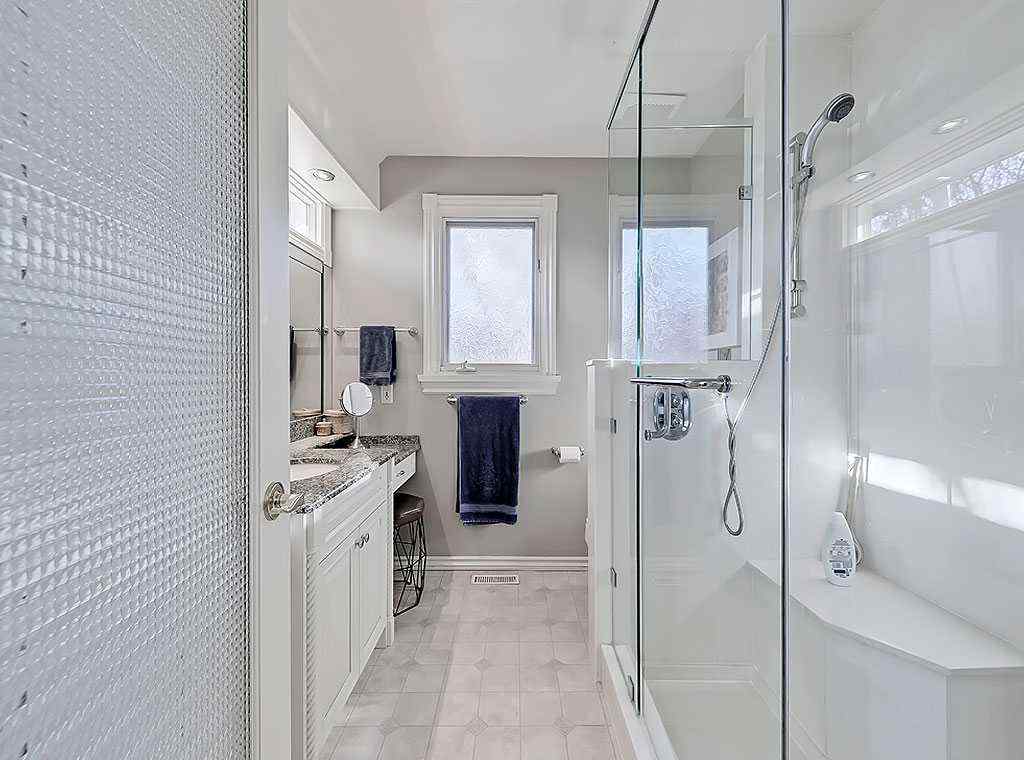 MLS&reg; # A2270146 - 405 6 Avenue SW in Central High River High River, Residential Open Houses