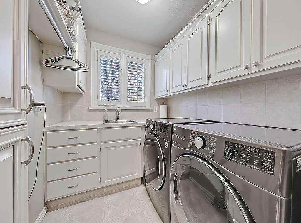 MLS&reg; # A2270146 - 405 6 Avenue SW in Central High River High River, Residential Open Houses