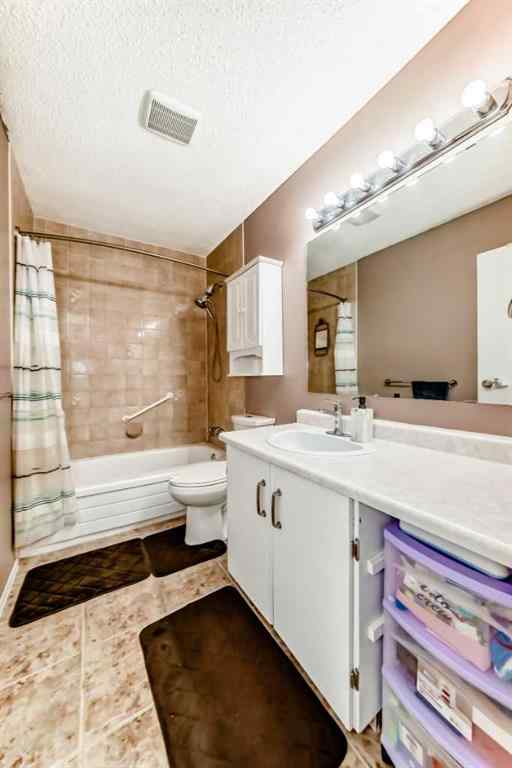 MLS&reg; # A2270147 - Unit #111 3015 51 Street SW in Glenbrook Calgary, Residential Open Houses