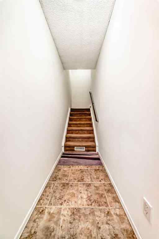 MLS&reg; # A2270147 - Unit #111 3015 51 Street SW in Glenbrook Calgary, Residential Open Houses