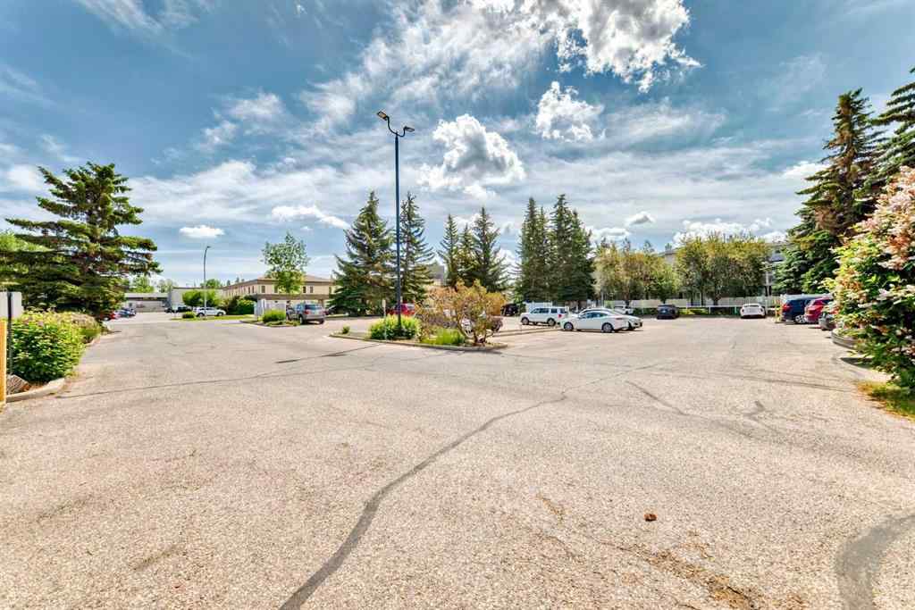 MLS&reg; # A2270147 - Unit #111 3015 51 Street SW in Glenbrook Calgary, Residential Open Houses