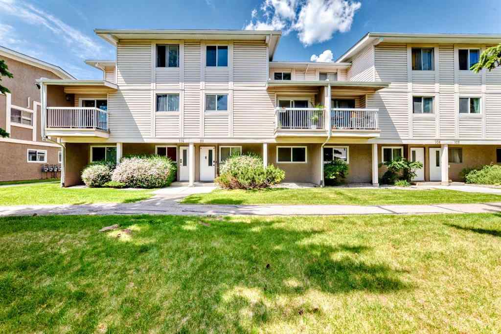 MLS&reg; # A2270147 - Unit #111 3015 51 Street SW in Glenbrook Calgary, Residential Open Houses