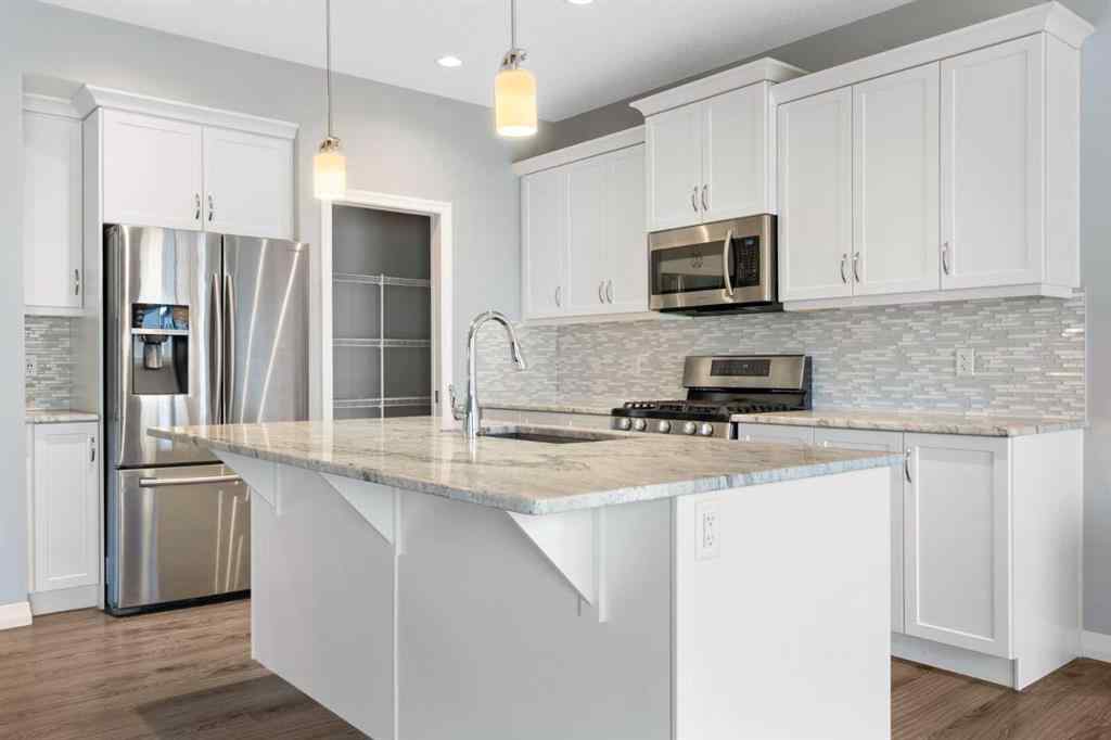 MLS&reg; # A2270149 - 132 Kingsbury Close SE in Kings Heights Airdrie, Residential Open Houses