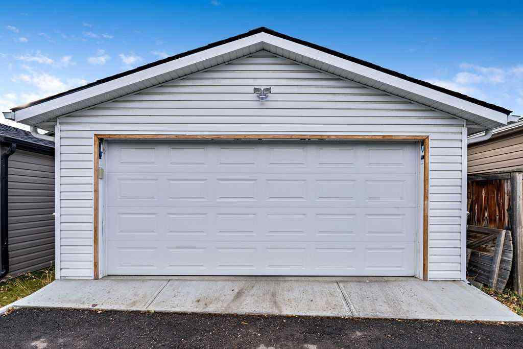 MLS&reg; # A2270155 - 354 Cranford Drive SE in Cranston Calgary, Residential Open Houses