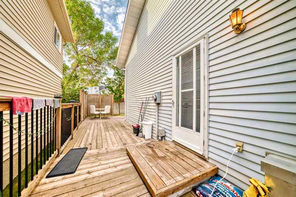 MLS&reg; # A2270158 - 1235 Sandpiper Road NW in Sandstone Valley Calgary, Residential Open Houses