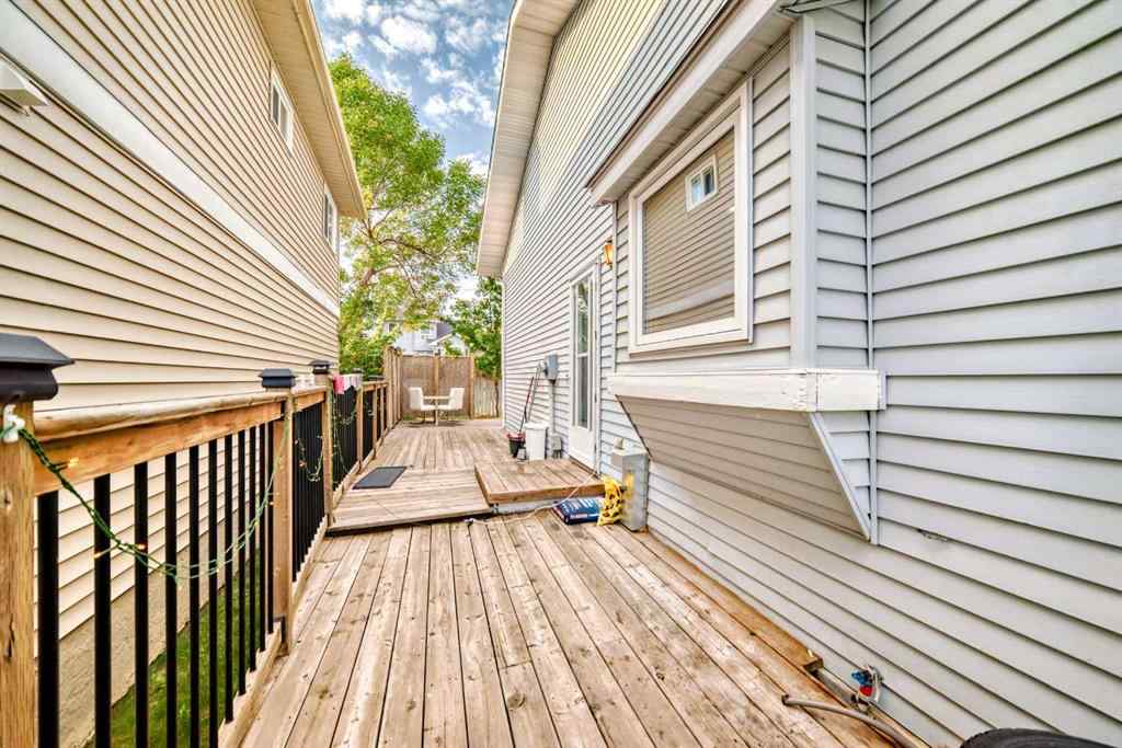 MLS&reg; # A2270158 - 1235 Sandpiper Road NW in Sandstone Valley Calgary, Residential Open Houses