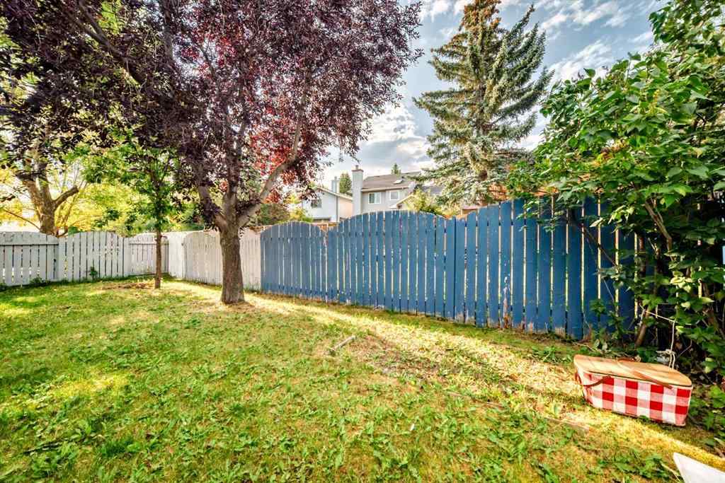 MLS&reg; # A2270158 - 1235 Sandpiper Road NW in Sandstone Valley Calgary, Residential Open Houses