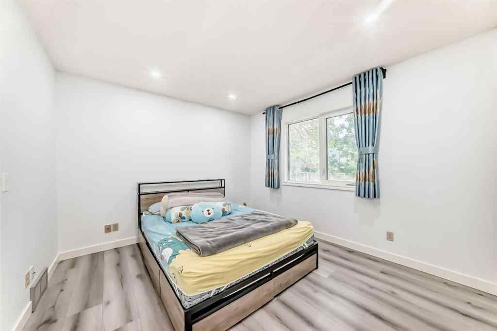 MLS&reg; # A2270158 - 1235 Sandpiper Road NW in Sandstone Valley Calgary, Residential Open Houses