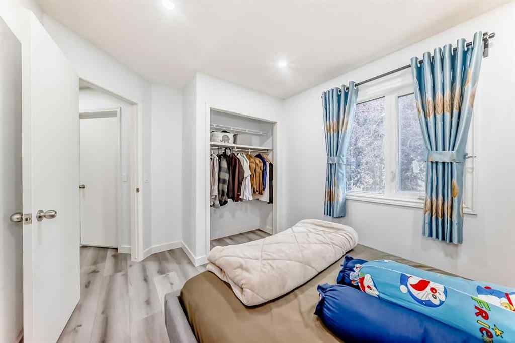 MLS&reg; # A2270158 - 1235 Sandpiper Road NW in Sandstone Valley Calgary, Residential Open Houses