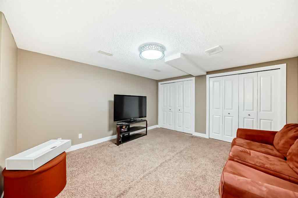 MLS® A2270161 - 36 Varsity Estates Court NW in Varsity Calgary, Residential