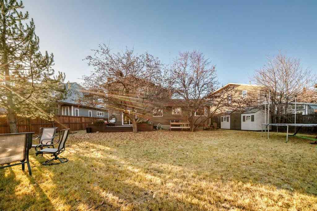 MLS® A2270161 - 36 Varsity Estates Court NW in Varsity Calgary, Residential