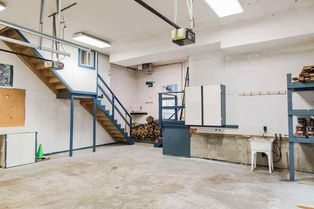 MLS&reg; # A2270164 - 12013 Cygnet Boulevard   in Crystal Lake Estates Grande Prairie, Residential Open Houses