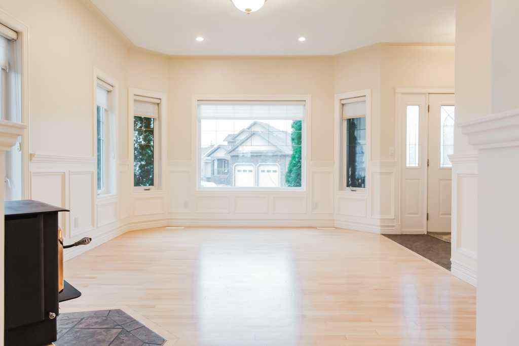 MLS&reg; # A2270164 - 12013 Cygnet Boulevard   in Crystal Lake Estates Grande Prairie, Residential Open Houses