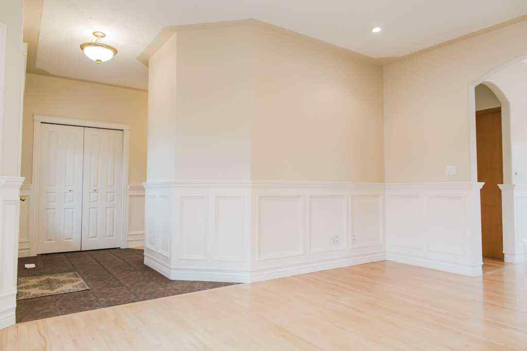 MLS&reg; # A2270164 - 12013 Cygnet Boulevard   in Crystal Lake Estates Grande Prairie, Residential Open Houses