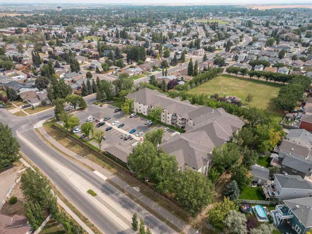 MLS&reg; # A2270165 - Unit #216 485 Red Crow Boulevard W in West Highlands Lethbridge, Residential Open Houses