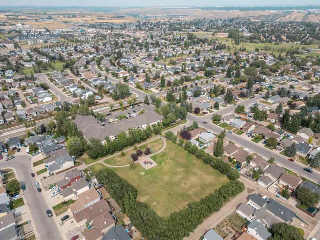 MLS&reg; # A2270165 - Unit #216 485 Red Crow Boulevard W in West Highlands Lethbridge, Residential Open Houses