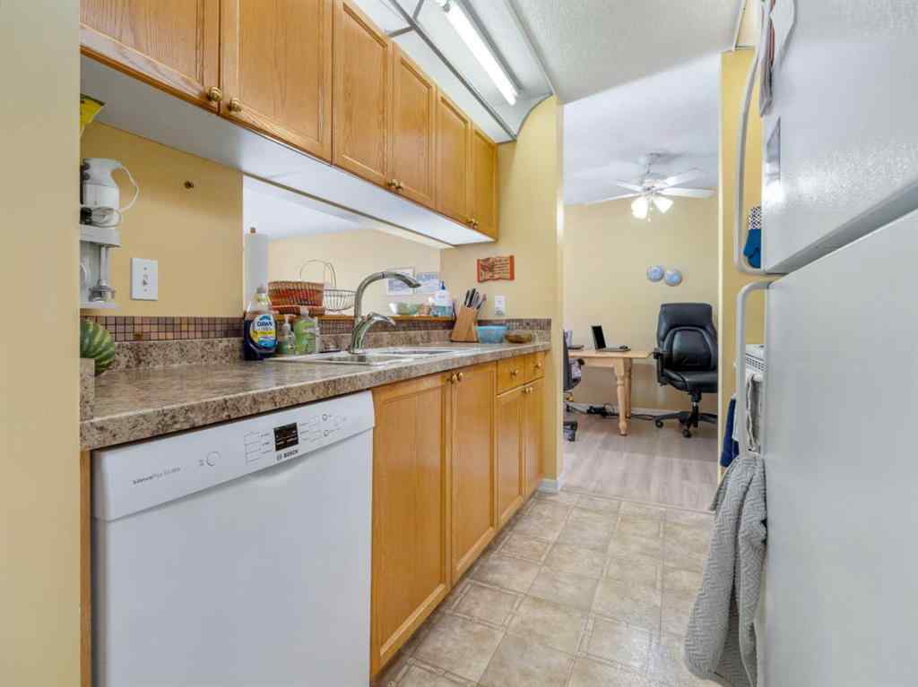 MLS&reg; # A2270165 - Unit #216 485 Red Crow Boulevard W in West Highlands Lethbridge, Residential Open Houses