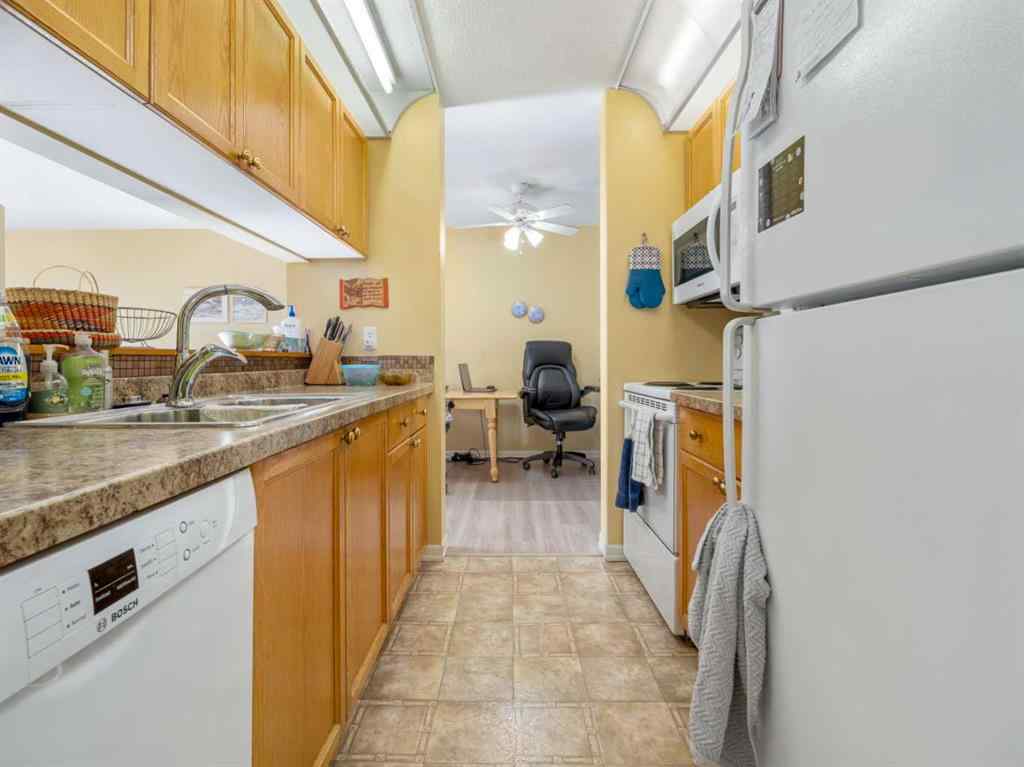 MLS&reg; # A2270165 - Unit #216 485 Red Crow Boulevard W in West Highlands Lethbridge, Residential Open Houses