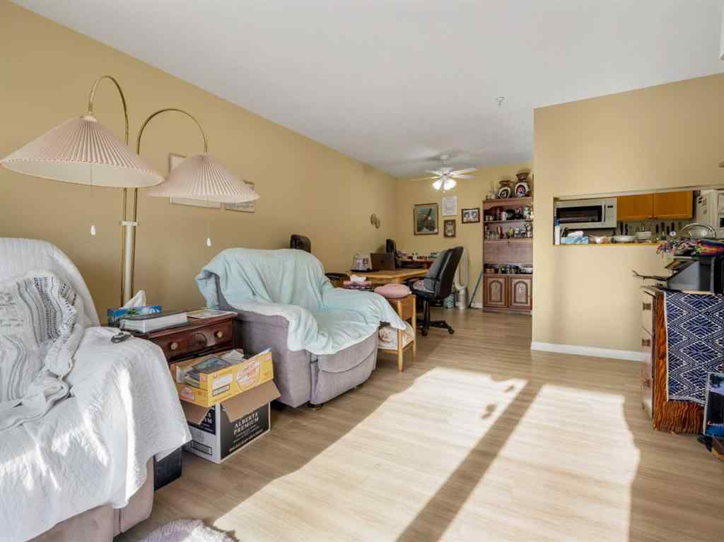 MLS&reg; # A2270165 - Unit #216 485 Red Crow Boulevard W in West Highlands Lethbridge, Residential Open Houses