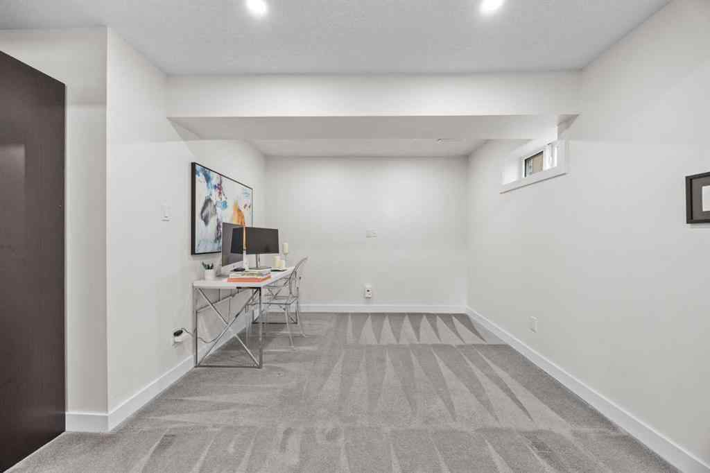 MLS® A2270166 - 827 Canaveral Crescent SW in Canyon Meadows Calgary, Residential