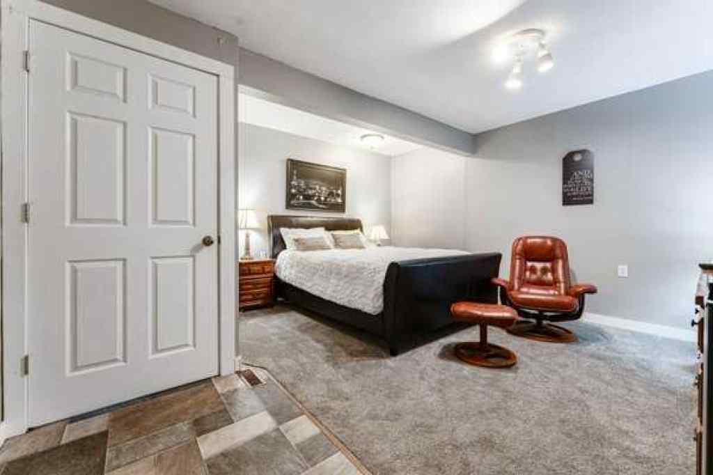 MLS&reg; # A2270174 - 111 1 Avenue S in NONE Coutts, Commercial Open Houses