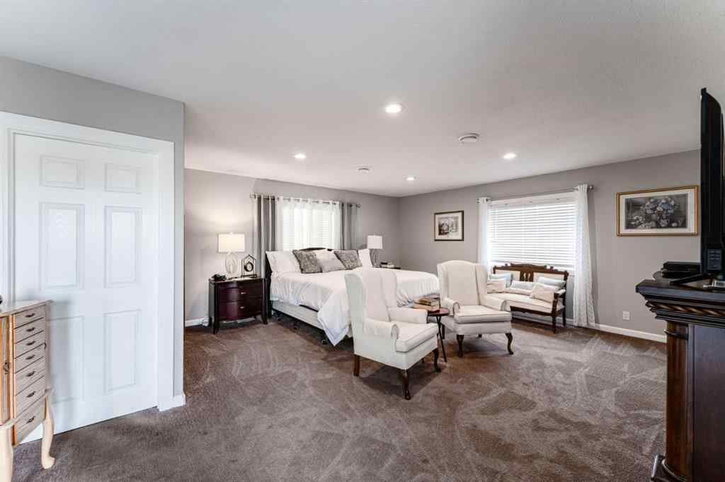 MLS&reg; # A2270174 - 111 1 Avenue S in NONE Coutts, Commercial Open Houses