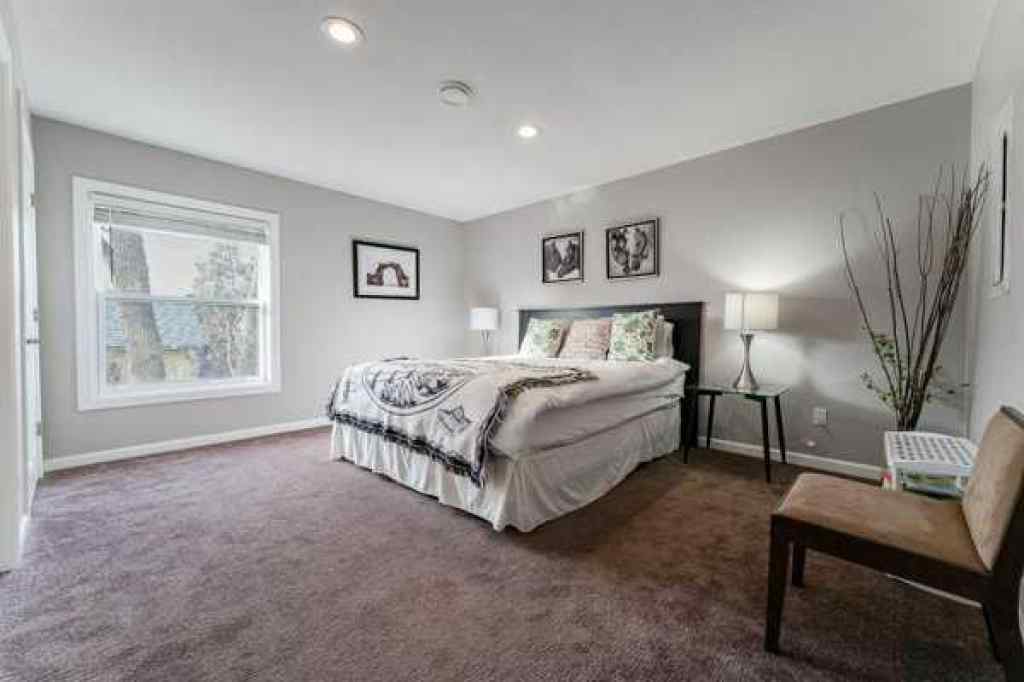 MLS&reg; # A2270174 - 111 1 Avenue S in NONE Coutts, Commercial Open Houses