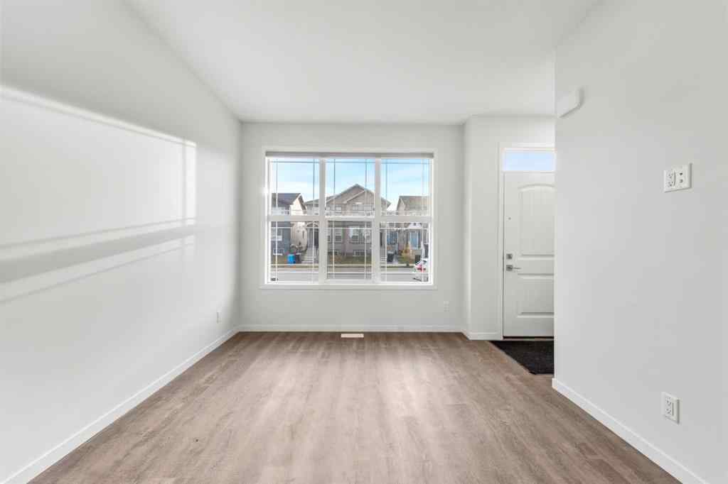 MLS&reg; # A2270176 - 428 Tekarra Drive NW in Glacier Ridge Calgary, Residential Open Houses