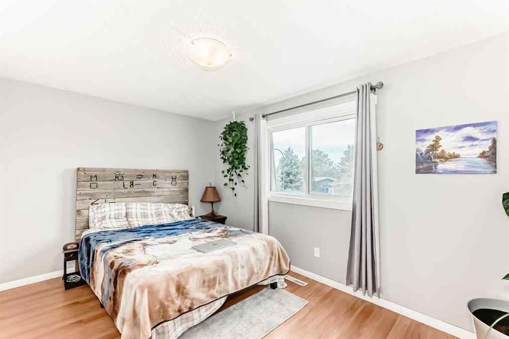 MLS&reg; # A2270184 - 1419 Lakemount Boulevard S in Redwood Lethbridge, Residential Open Houses