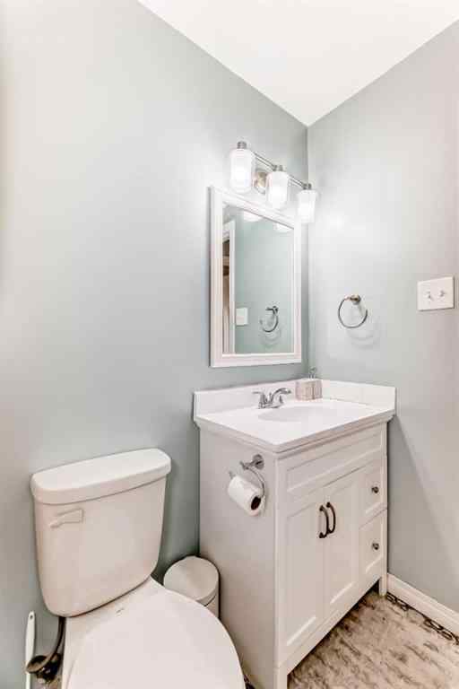 MLS&reg; # A2270184 - 1419 Lakemount Boulevard S in Redwood Lethbridge, Residential Open Houses