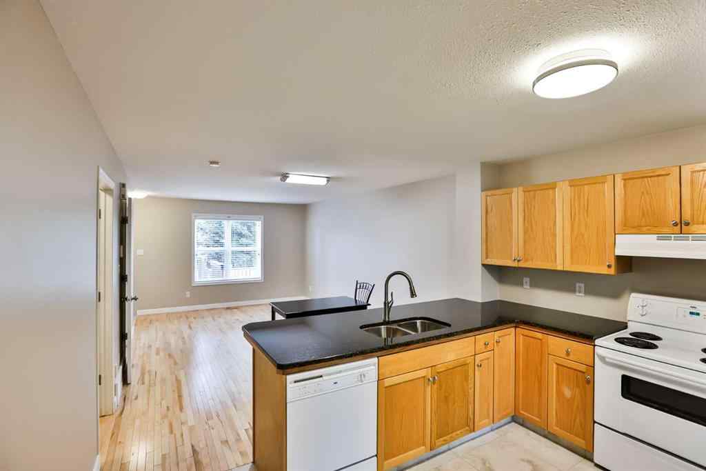 MLS&reg; # A2270185 - Unit #16 720 Heritage Boulevard W in Heritage Heights Lethbridge, Residential Open Houses