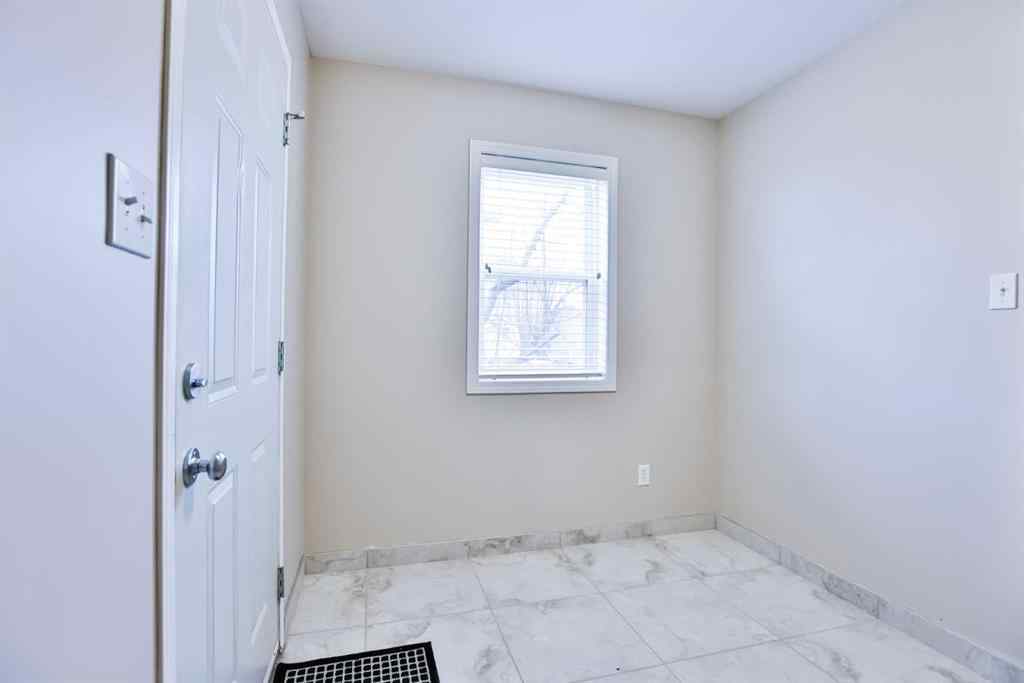 MLS&reg; # A2270185 - Unit #16 720 Heritage Boulevard W in Heritage Heights Lethbridge, Residential Open Houses