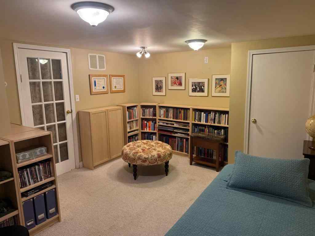 MLS® A2270190 - 522 Regal Park NE in Renfrew Calgary, Residential