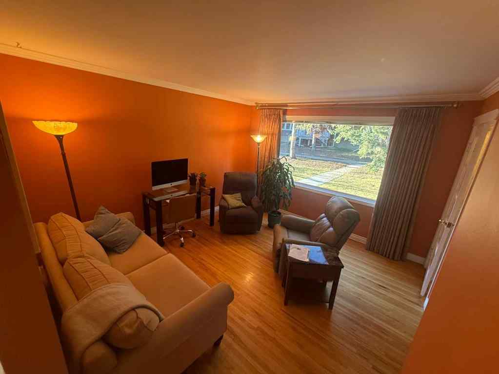 MLS® A2270190 - 522 Regal Park NE in Renfrew Calgary, Residential