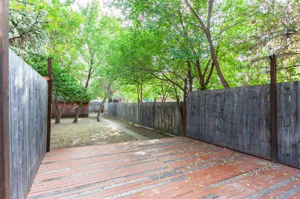 MLS&reg; # A2270194 - 827 7 Street SE in SE Hill Medicine Hat, Residential Open Houses