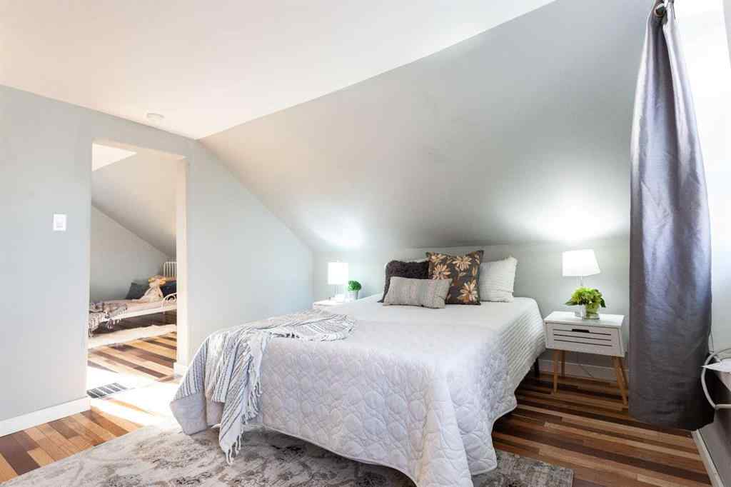 MLS&reg; # A2270194 - 827 7 Street SE in SE Hill Medicine Hat, Residential Open Houses