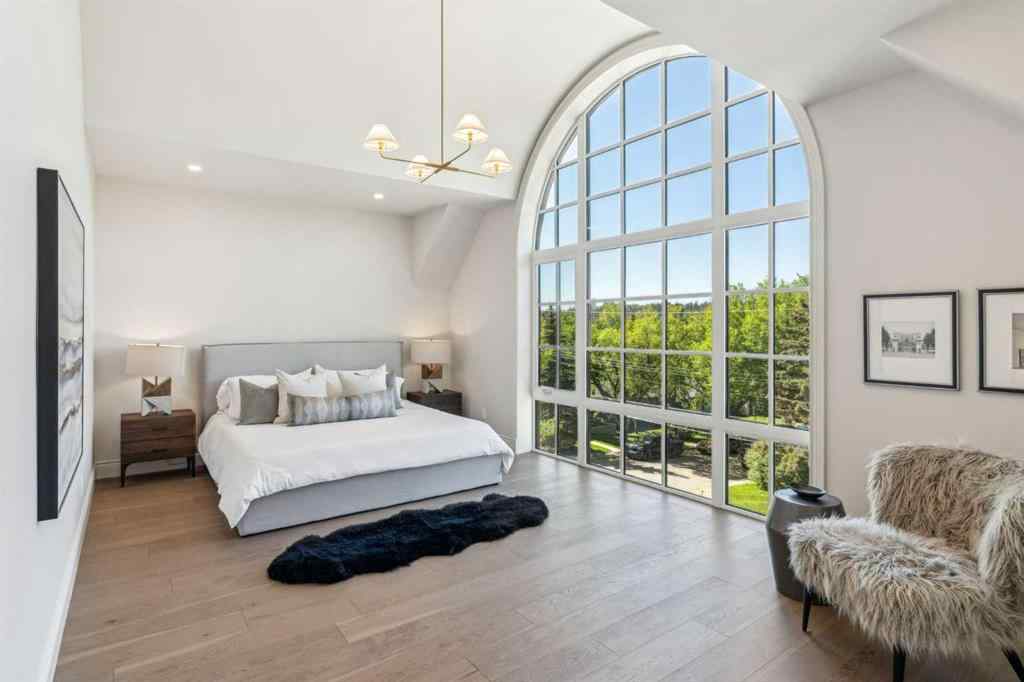 MLS® A2270195 - 3708 8 Avenue NW in Parkdale Calgary, Residential