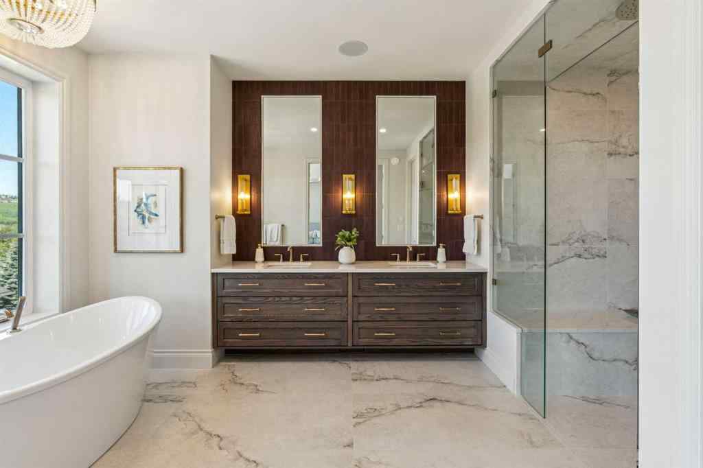 MLS® A2270195 - 3708 8 Avenue NW in Parkdale Calgary, Residential